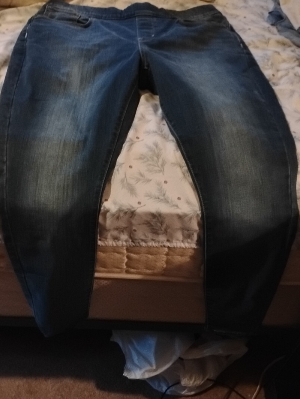 Signature by Levi Strauss Slim Straight Dark Blue Washed Jeans Super Skinny